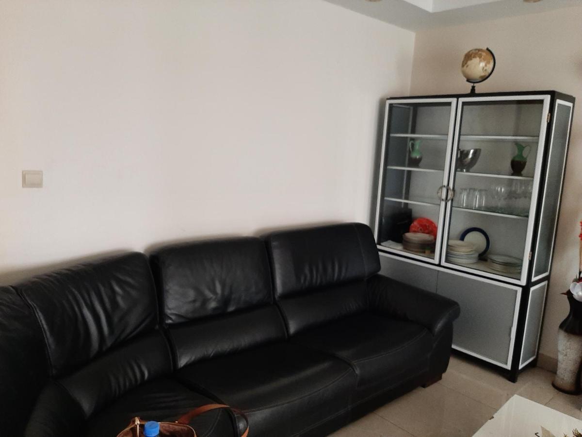 Signorile Jo Apartment Yaounde Ngoại thất bức ảnh
